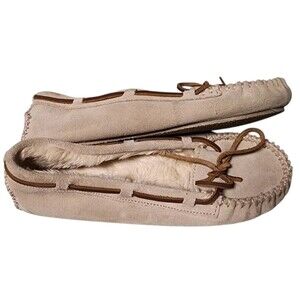 Minnetonka Leather Moccasin Cally NWOT Size 8 Faux Fur Lining